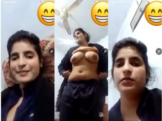 Cute Desi Shy Mal Showing Boobs On VC