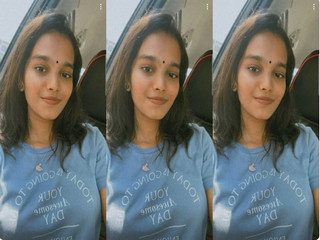 Cute Tamil Girl Showing