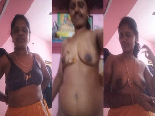 Desi Tamil Wife Striping and Shows Nude Body