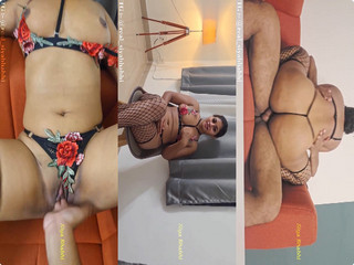 Famous Siya Bhabhi Pussy Fingering and Fucking