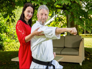 Outdoor Karate Practice – Granddadz