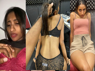 SG Tamil Babe Fucking with Boyfriend